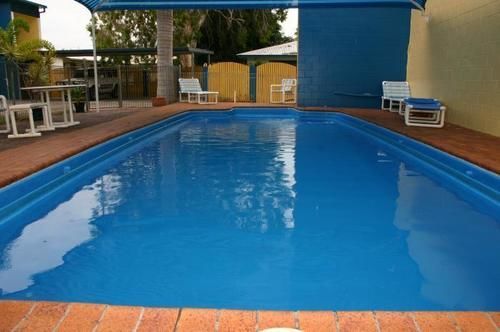 Sky View Units Bowen Aparthotel Exterior foto